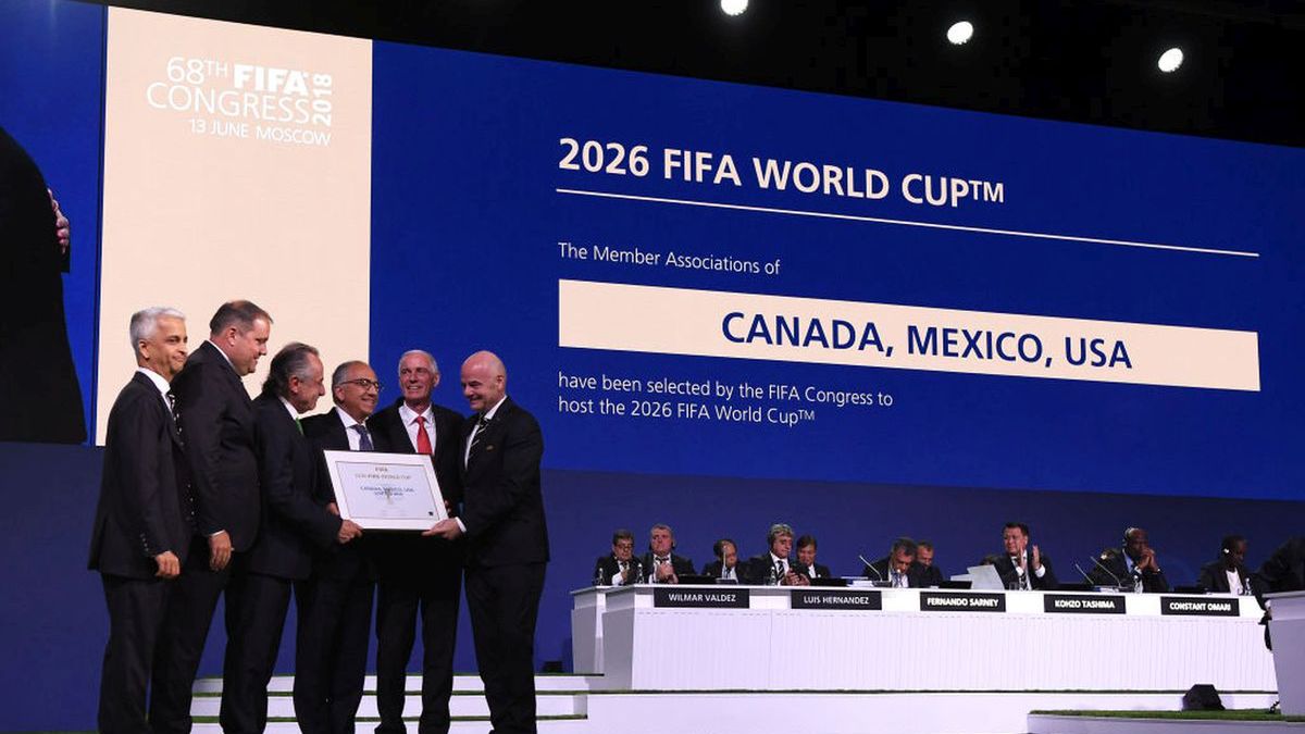 Zdjęcie okładkowe artykułu: Getty Images /  Mike Hewitt / Na zdjęciu: kongres FIFA przyznał prawo organizacji MŚ 2026 USA, Meksykowi i Kanadzie