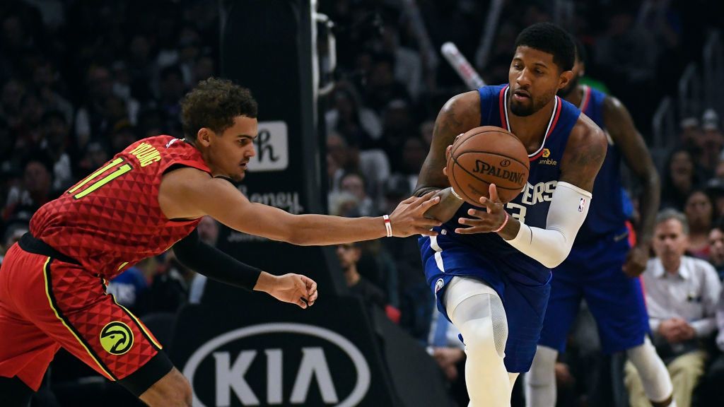 Getty Images /  Kevork Djansezian / Na zdjęciu: Paul George (niebieski)