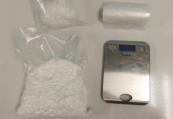 29-letni mieszkaniec Płocka zatrzymany z narkotykami – policjanci zabezpieczyli 2,5 kg amfetaminy