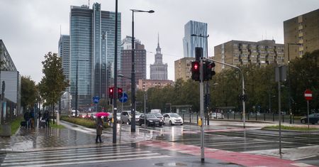 Pomysł, by piesi mieli pierwszeństwo przed "zebrą", wraca jako obietnica wyborcza