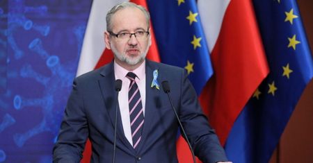 To koniec z maseczkami! Minister podał konkretną datę
