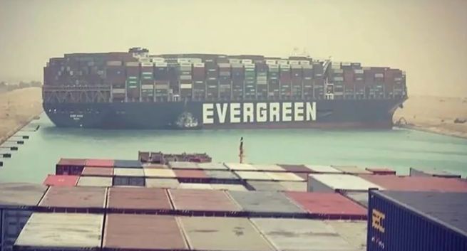 Czy odblokowanie Kanału Sueskiego zajmie kilka dni czy kilka tygodni?