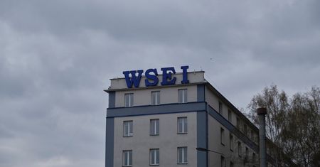 Rektor WSEI po ataku hakerów: „Do tej pory nie potwierdzono kradzieży danych studentów i absolwentów”