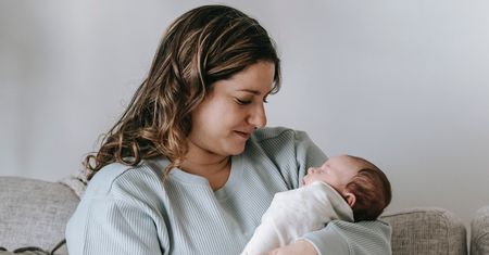 Na miesiąc przerwali staranie się o dziecko. Powód może wydawać się śmieszny