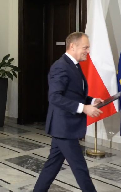 Donald Tusk musiał zareagować podczas konferencji prasowej
