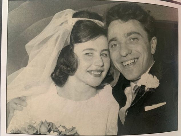 Ryszard i Janina Tomaszewscy pobrali się w Anglii