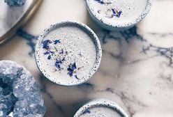 Księżycowe mleko. Tradycyjny przepis podbija Instagram