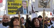 Pikieta związkowców przed Ministerstwem Zdrowia