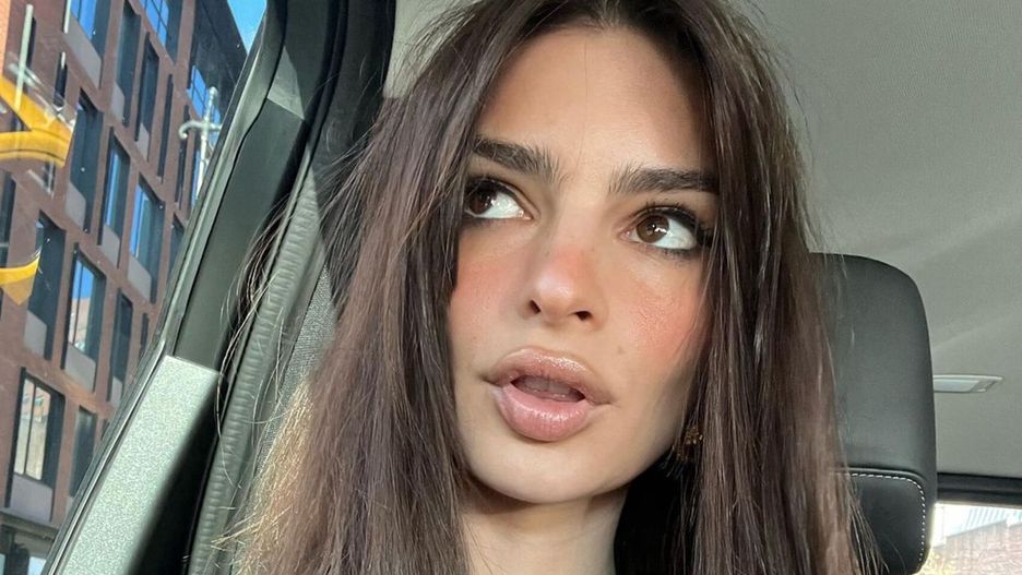 Emily Ratajkowski lansuje nowy trend, fot. Instagram.com/emrata