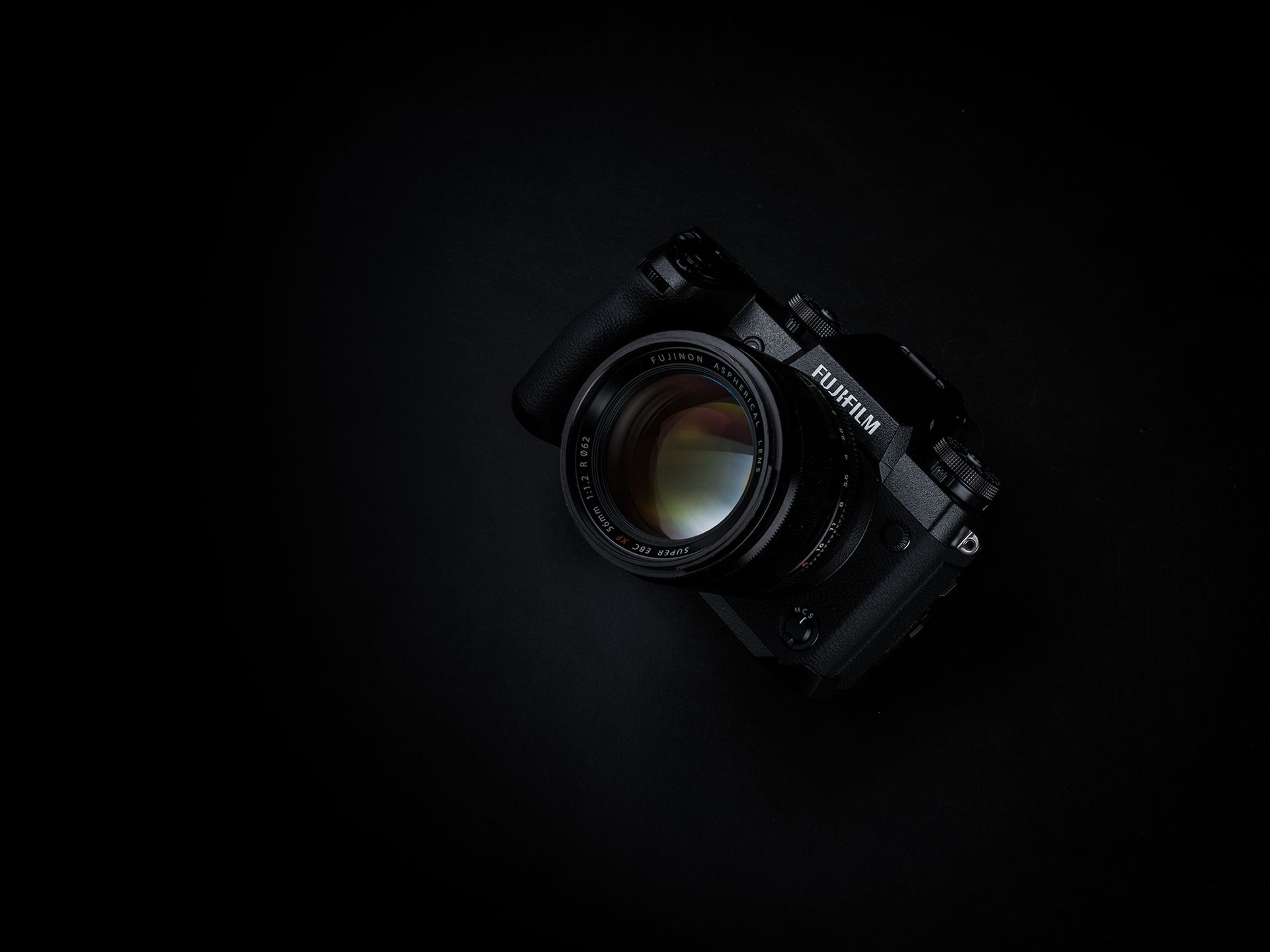 Fujifilm X-H1 - flagowy aparat do sportu i filmowania 1