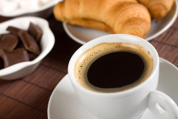 Czy warto pić kawę rozpuszczalną?