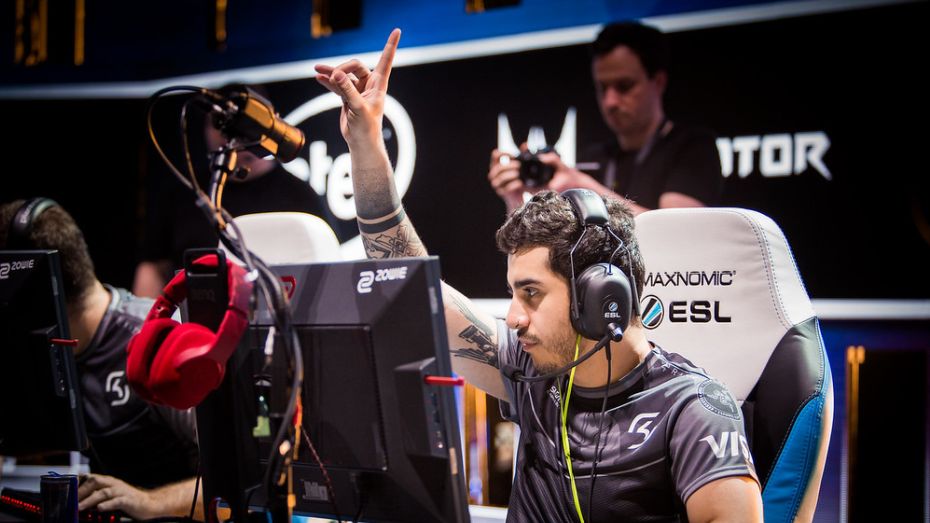 ESL / Na zdjęciu: Marcelo 'coldzera' David