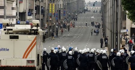 Policja przygotowana na protest rolników. Sparaliżują Brukselę?