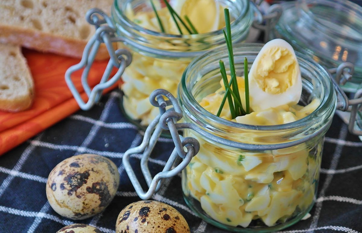 Klasyczna pasta jajeczna? Nie u Magdy Gessler. Dorzuciła nietypowe