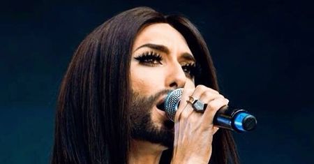 Conchita Wurst w sukience Jacoba z "Project Runway"! Zobaczył ją cały świat