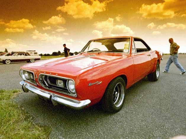 Krótkodystansowy król - Plymouth Barracuda | Kontynentalne klasyki