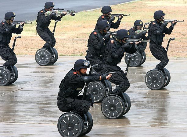 Mobilny oddział S.W.A.T.