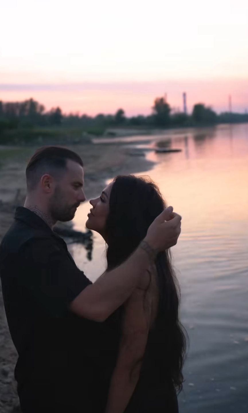 Grzegorz Collins, Sylwia Bomba