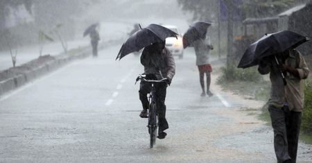 Cyklon Hudhud zbliża się do Indii. Ogromna ewakuacja