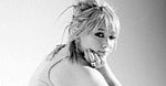Mroczna i skomplikowana Hilary Duff