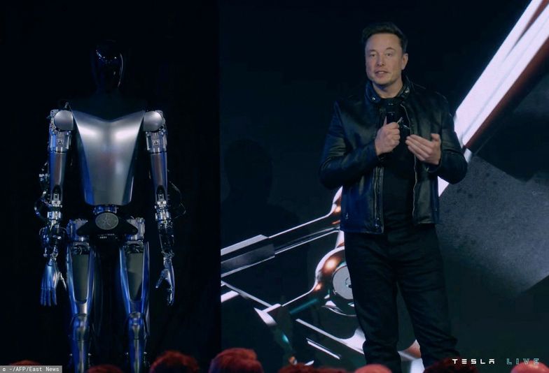 Elon Musk prezentuje prototyp robota. Będą warte więcej niż auta