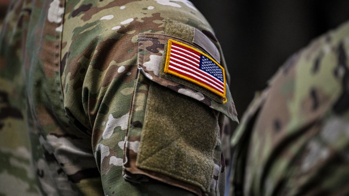 ameryka�ska baza wojskowa
Darek Delmanowicz
amerykanski, ameryka�ska, baza wojskowa, mundur, polityka, serwis, sprz�t wojskowy, USA, w jasionce, wizyta, wizyta wizyty, �o�nierz, emblemat, naszywka