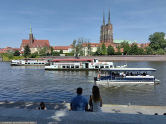 Wody Polskie: nie odholowano jednostek stacjonujących na Odrze we Wrocławiu