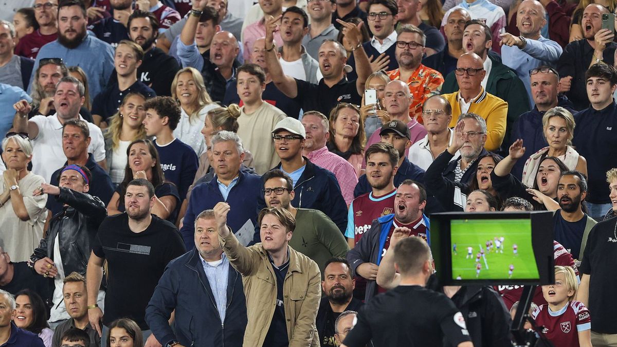 Getty Images / Na zdjęciu: kibice West Hamu United