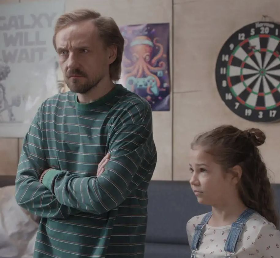 Kadr z serialu "Pan Mama"