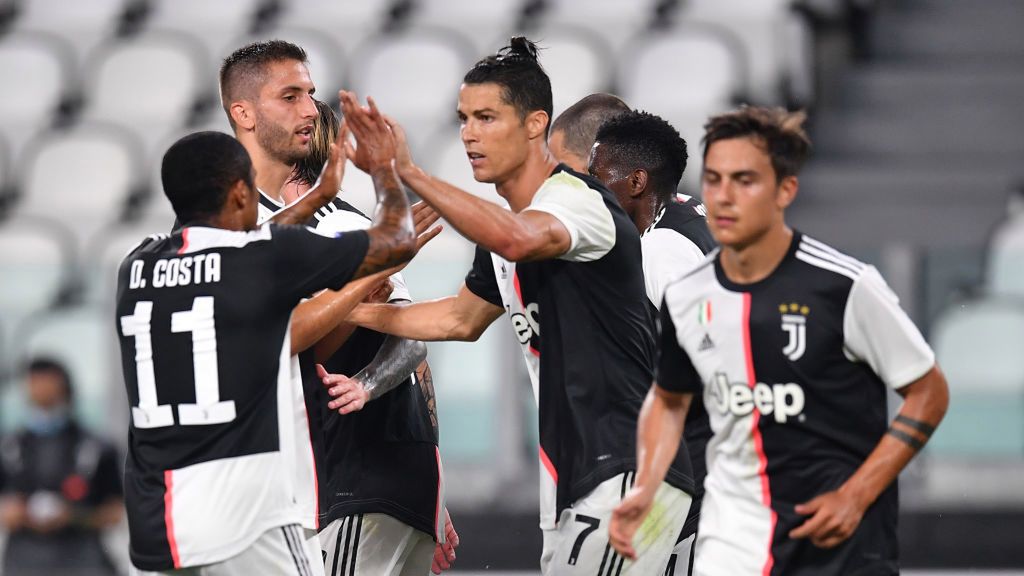 Zdjęcie okładkowe artykułu: Getty Images / Valerio Pennicino / Na zdjęciu: piłkarze Juventusu