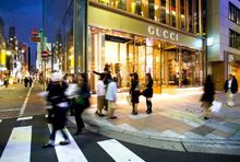 Właściciel marki Gucci rozpoczął przetarg mediowy