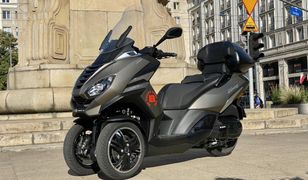 Test: Peugeot Metropolis 400 – skuter jak samochód