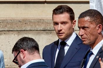 Przeszukanie w siedzibie Zjednoczenia Narodowego we Francji