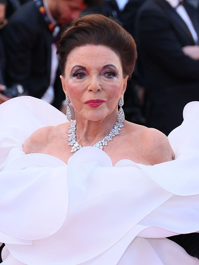 Joan Collins