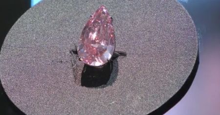 Wyjątkowy diament czeka na kupca. Sotheby's sprzedaje ogromny, różowy kamień