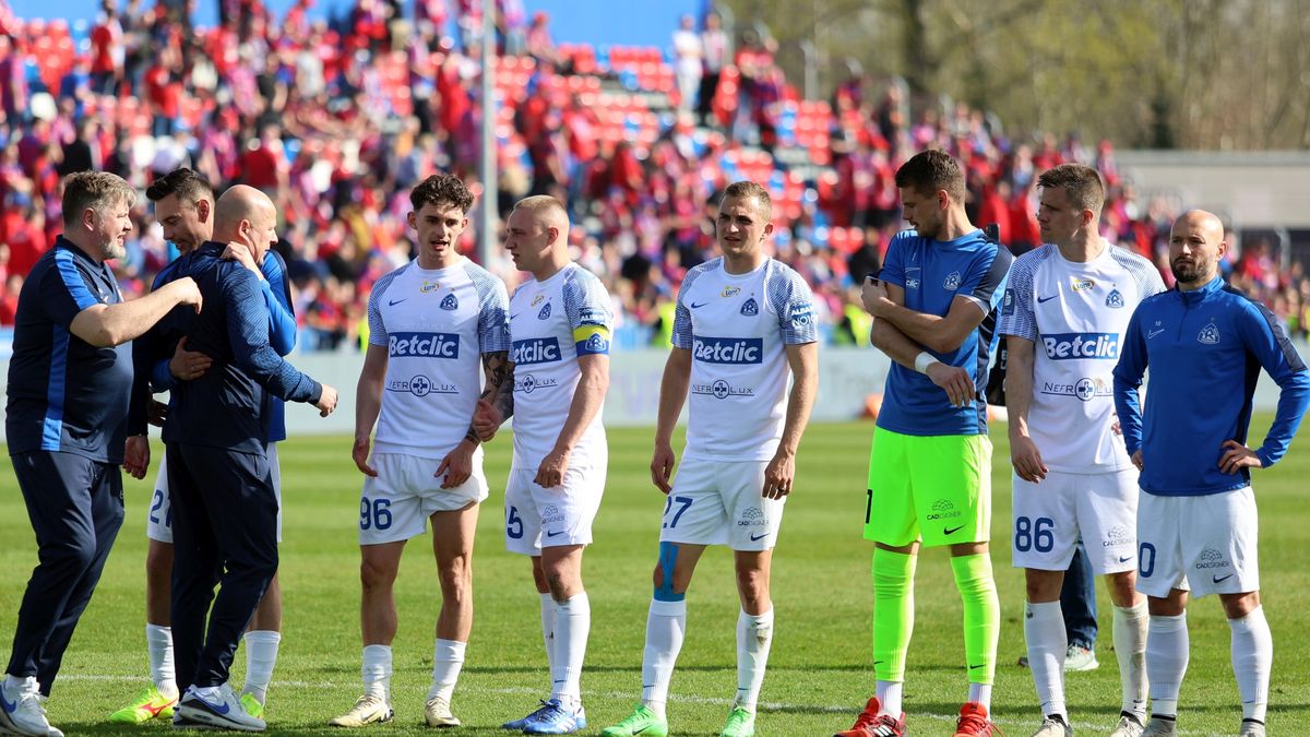 Mateusz Czarnecki / piłkarze Ruchu Chorzów