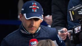 Testy F1: Robert Kubica już pracuje w padoku (foto)
