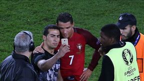 Euro 2016: kibic wbiegł na boisko, żeby zrobić sobie zdjęcie z Ronaldo (galeria)