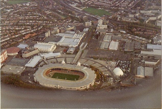 "Stary" stadiom Wembley. Źródło: Wikipedia