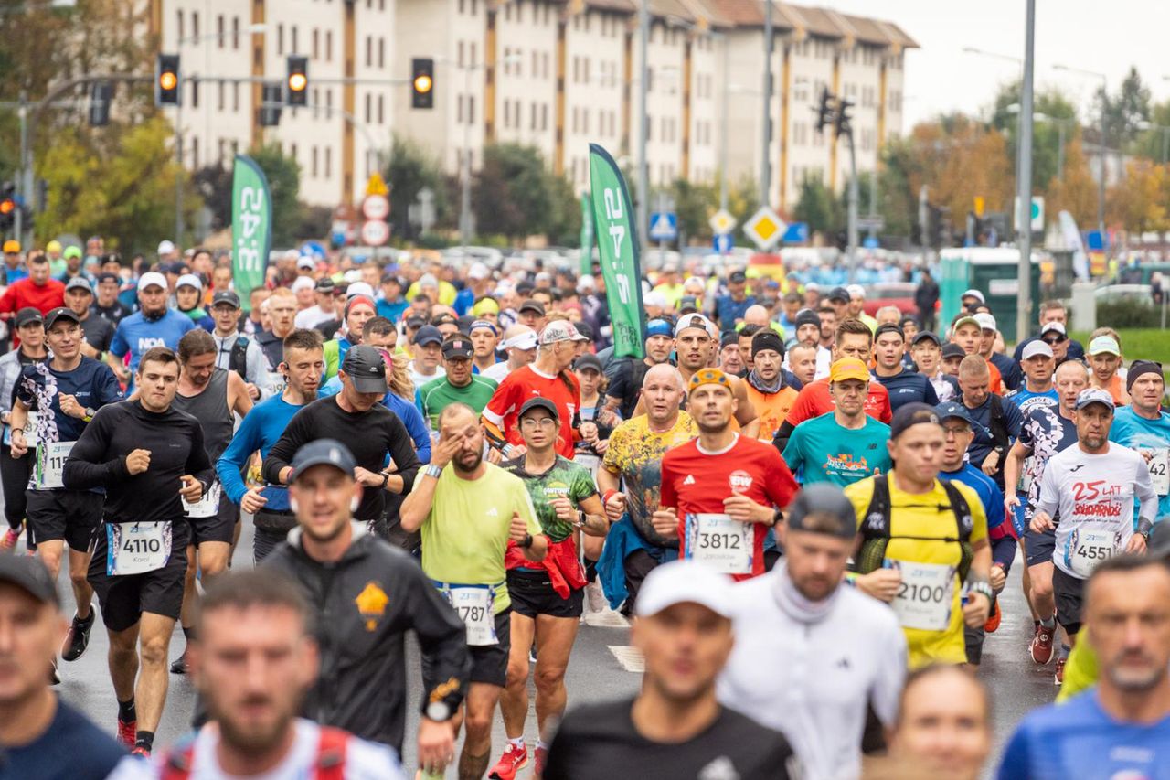 Rekord frekwencji w zasięgu! Nawet 14 tysięcy uczestników na starcie 17. PKO Poznań Półmaratonu