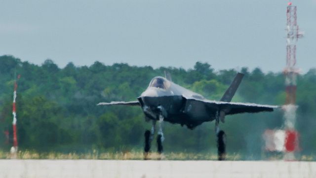 Pierwszy F-35 Lightning II gotowy do akcji! [galeria] 10
