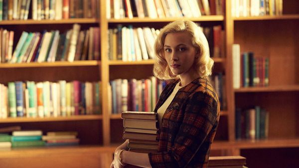Sarah Gadon