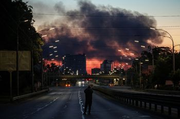 Działo się w nocy. Atak na Kijów, trzęsienie ziemi we Włoszech