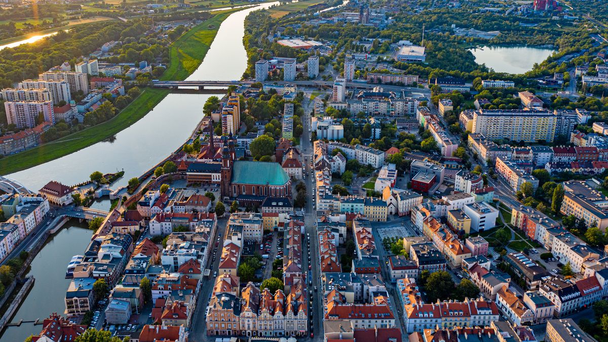 Widok na Opole z lotu ptaka (zdjęcie ilustracyjne)