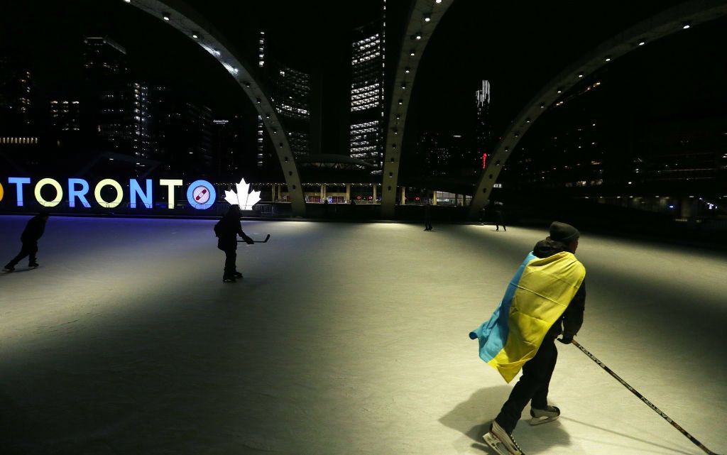 Toronto Sign w barwach Ukrainy