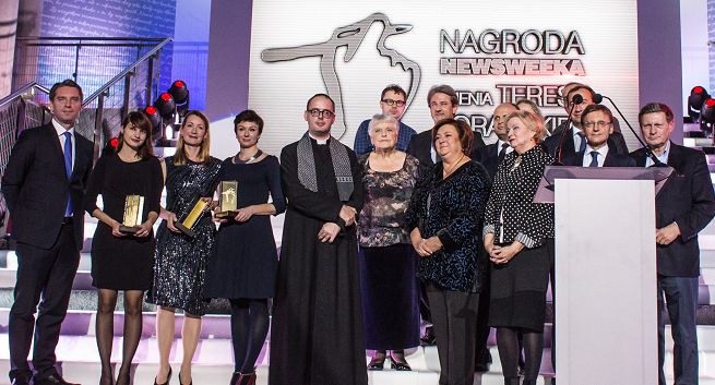 Małgorzata Kozera, Alexandra Richie i Kalina Błażejowska z Nagrodami Newsweeka im. Teresy Torańskiej