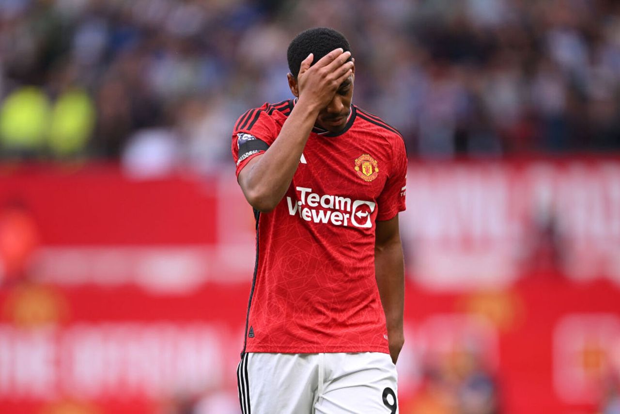 9 lat w 6 minut. Emocjonalne pożegnanie legendy Manchesteru United