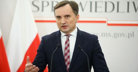 Odwołają Ziobrę? Rzecznik PiS zdradził termin głosowania w Sejmie