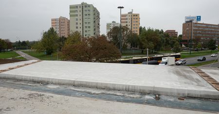 Warszawa. Trwają prace na wiadukcie przy Przyczółku Grochowskim