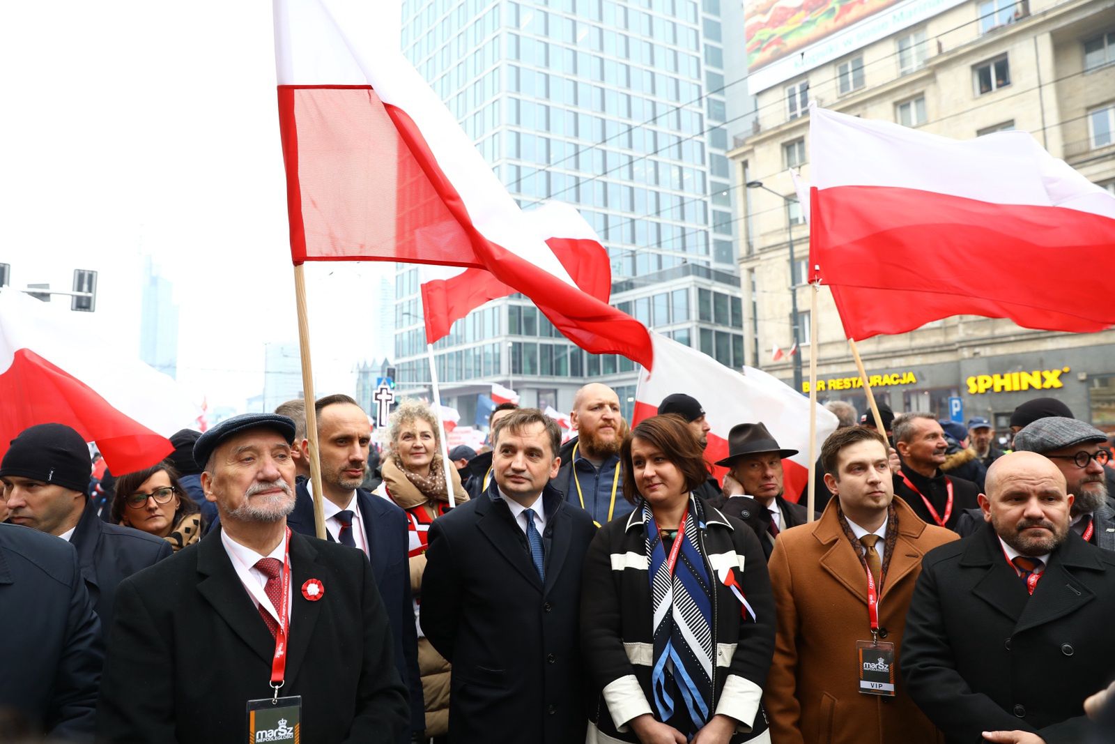 Zbigniew Ziobro, Janusz Kowalski, Mariusz Gosek, Anna Siarkowska, Antoni MacierewiczRafa� Guz104 104. rocznica, bia�o-czerwona, bia�o-czerwone, flaga, flagi, marsz, obchody, Silny nar�d, wielka Polska